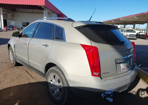 2011 Cadillac Srx Luxury Collection z USA, uszkodzony, nr VIN 3GYFNAEY0BS677149